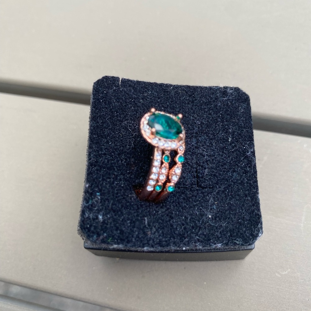 Vintage Emerald Gemstone Ring - 3 Pc Set - Picture 5 of 11